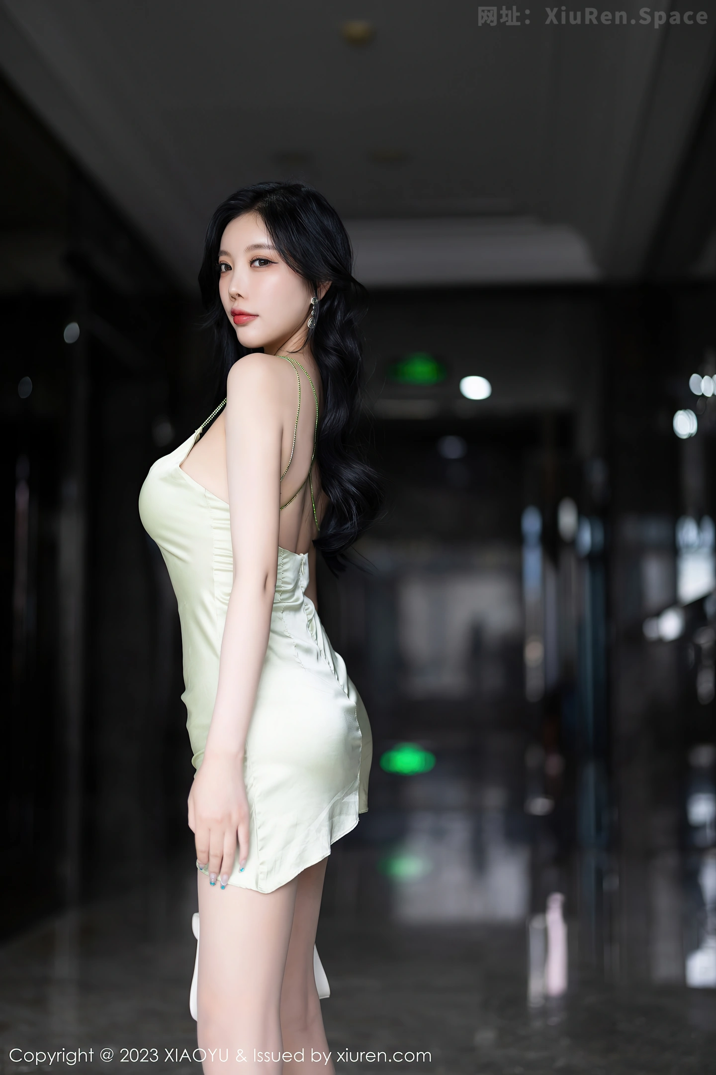 图片[2]-[XiaoYu画语界]Vol.1143 女神杨晨晨性感淡绿薄纱短裙露绿灰色蕾丝情趣服完美诱惑写真93P-秀人网官方网站